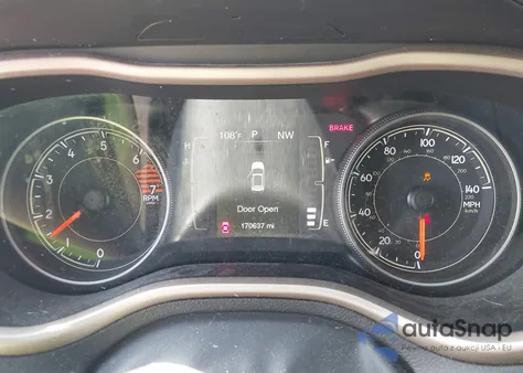 2018 Jeep Cherokee Latitude Fwd из США, поврежденный, VIN 1C4PJLCB5JD566692